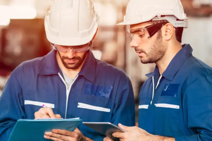 Manual de operação e manutenção: o que é, como usar e criar